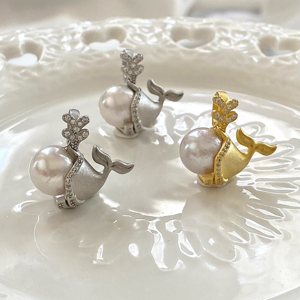 P69-Handmade S925 Detachable Edison Pearl Whale Pendant